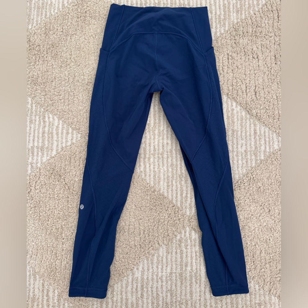 Lululemon Breezy Dot High-rise Legging’s Size 6